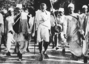 Gandhi_marche_du_sel